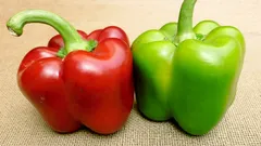 赤か緑か：どちらのピーマンがより健康的で、その栄養価にはどのような違いがあるのでしょうか？