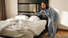 朝ベッドを整えない人に共通する7つのユニークな性格特性