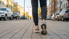 自分を苦しめるのはもうやめて：痩せるために1日1万歩も歩く必要はない